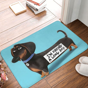 Image of a dachshund rug featuring a dachshund with the text 'I'm having a long day'