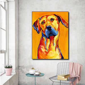 Image of a beautiful Vizsla canvas poster hanged in a room