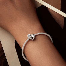 Load image into Gallery viewer, Labrador Mom Heart Sterling Silver Charm Bead