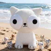 Load image into Gallery viewer, Big Bulgy Eyes White Cat Plush Toy-5