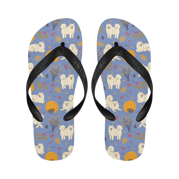Fluffy Samoyeds In Autumn Bliss Unisex Slippers 19 750x