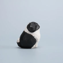 Load image into Gallery viewer, Handmade Wood Carved Border Collie Tiny Figurine-4