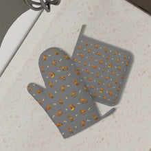 Load image into Gallery viewer, Happy Happy Greyhound Love Oven Mitts and Pot Holder Set-Kitchen Decor-Accessories,Dog Mom Gifts,Greyhound-3