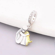 Load image into Gallery viewer, Heart-Melting Golden Retriever Silver Charm – Dog Mom Gift-3