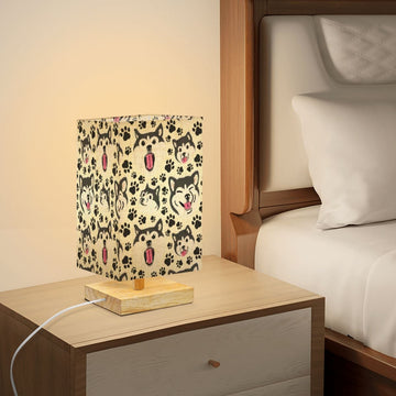 Husky Expressions And Playful Paws Desktop Table Lamp 360x