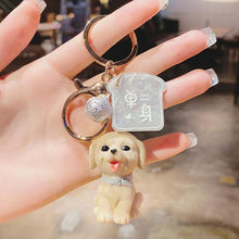 Load image into Gallery viewer, Image of a super-cute Yellow Labrador keychain in 3D Labrador design