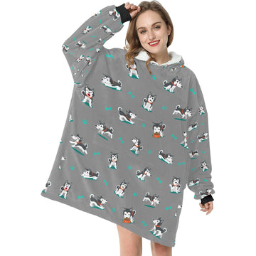 Playful Black And White Huskies Blanket Hoodie For Women 11 360x