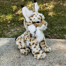 Load image into Gallery viewer, Realistic Sitting Lynx Stuffed Animal Plush Toy-Cats-Cat Memorial Gifts,Lynx Cat,Stuffed Animal-4
