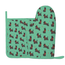 Load image into Gallery viewer, Scottie Dog Love Parade Oven Mitts and Pot Holder Set-Kitchen Decor-Accessories,Dog Mom Gifts,Scottish Terrier-6