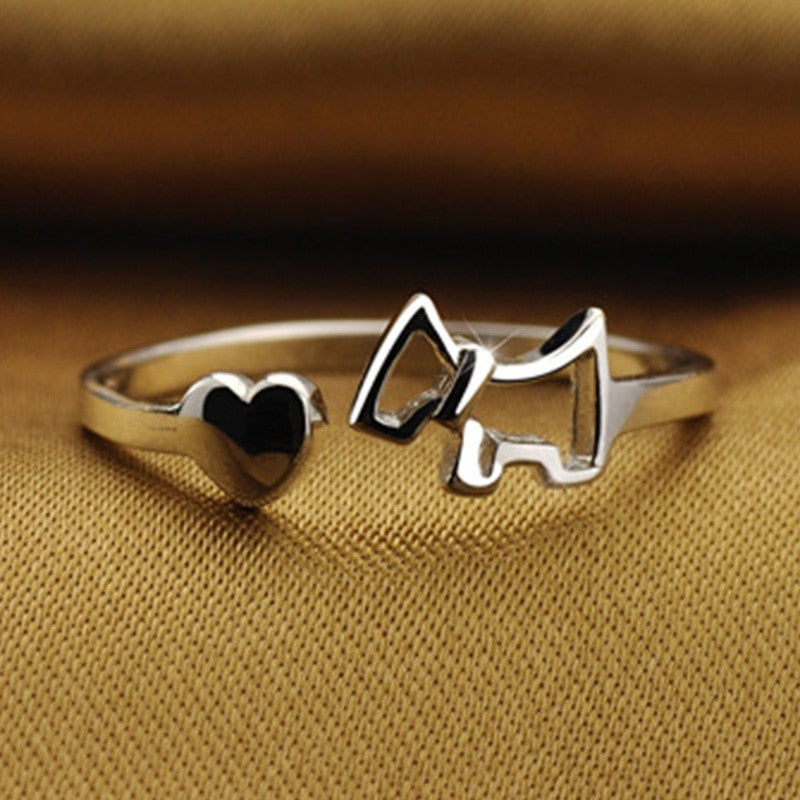 Image of a beautiful sterling silver Scottie dog ring in Scottish Terrier and heart design