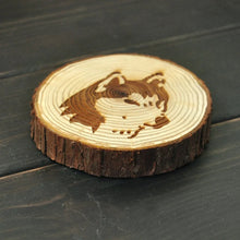 Load image into Gallery viewer, Side image of a wood-engraved Siberian Husky coaster design