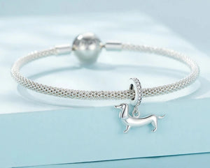 Simple Dachshund Love Silver Charm Pendant-ECC2561-11