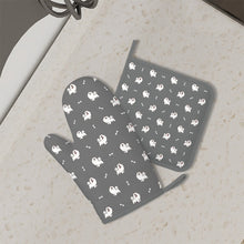 Load image into Gallery viewer, Smiling American Eskimo Dog Love Oven Mitts and Pot Holder Set-Kitchen Decor-Accessories,American Eskimo Dog,Dog Mom Gifts-2