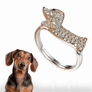Picture of a Dachshund ring with a Dachshund on the side of the frame