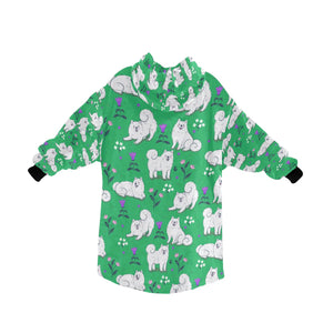 Image of an American Eskimo Dog blanket hoodie for women in green color - Back View