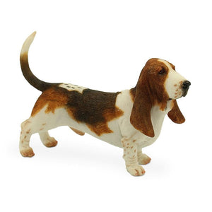 Basset Hound Love Lifelike Resin Figurine StatueHome Decor