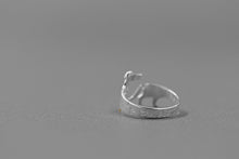Load image into Gallery viewer, Image of sterling silver doxie ring