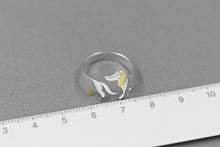 Load image into Gallery viewer, Image of dachshund silver ring size