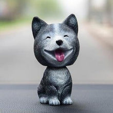 Load image into Gallery viewer, Dogs in the Car Resin Bobble HeadsCarHusky