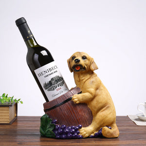 Image of a Labrador wine holder - white background on a wooden table