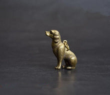 Load image into Gallery viewer, Labrador Love Brass Figurine PendantJewellery