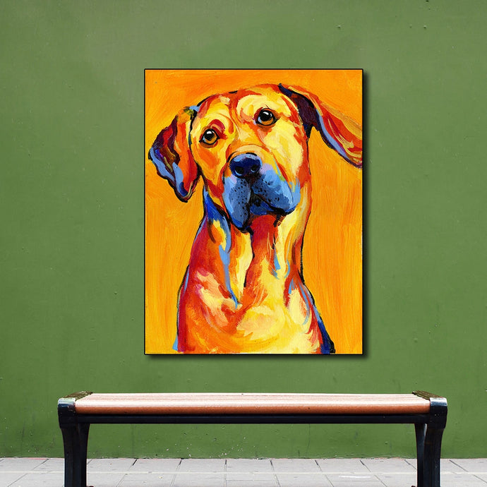 Image of a beautiful Vizsla poster hanged in a room